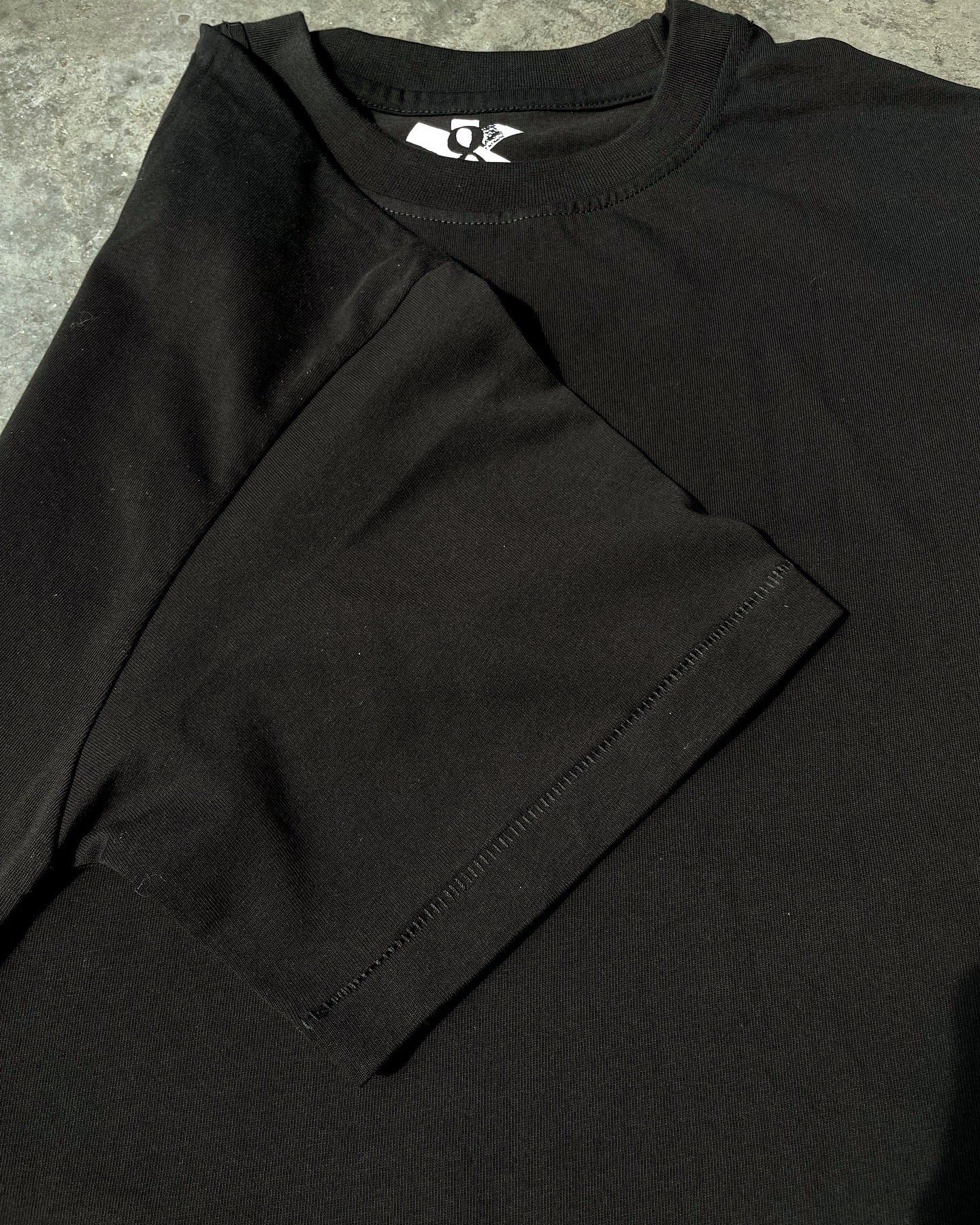 Cropped Single Stitch Tee