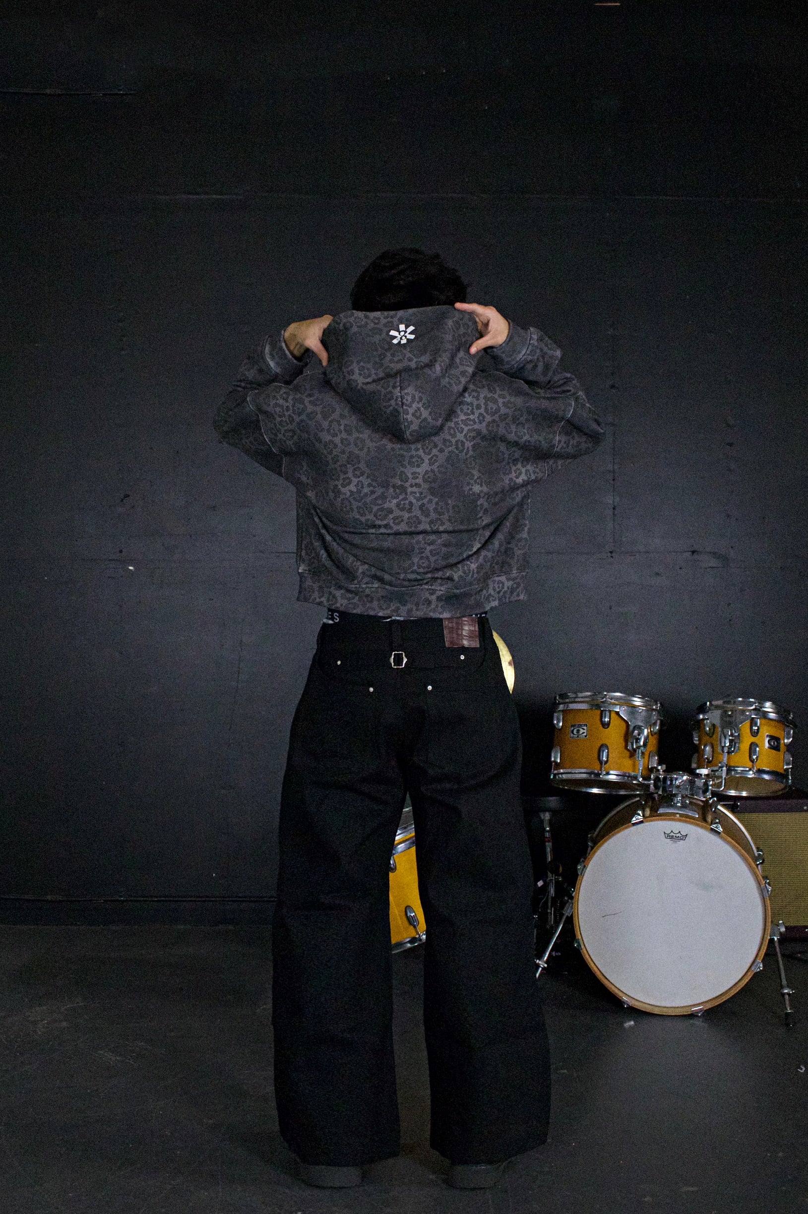 BLACK SELVEDGE DENIM