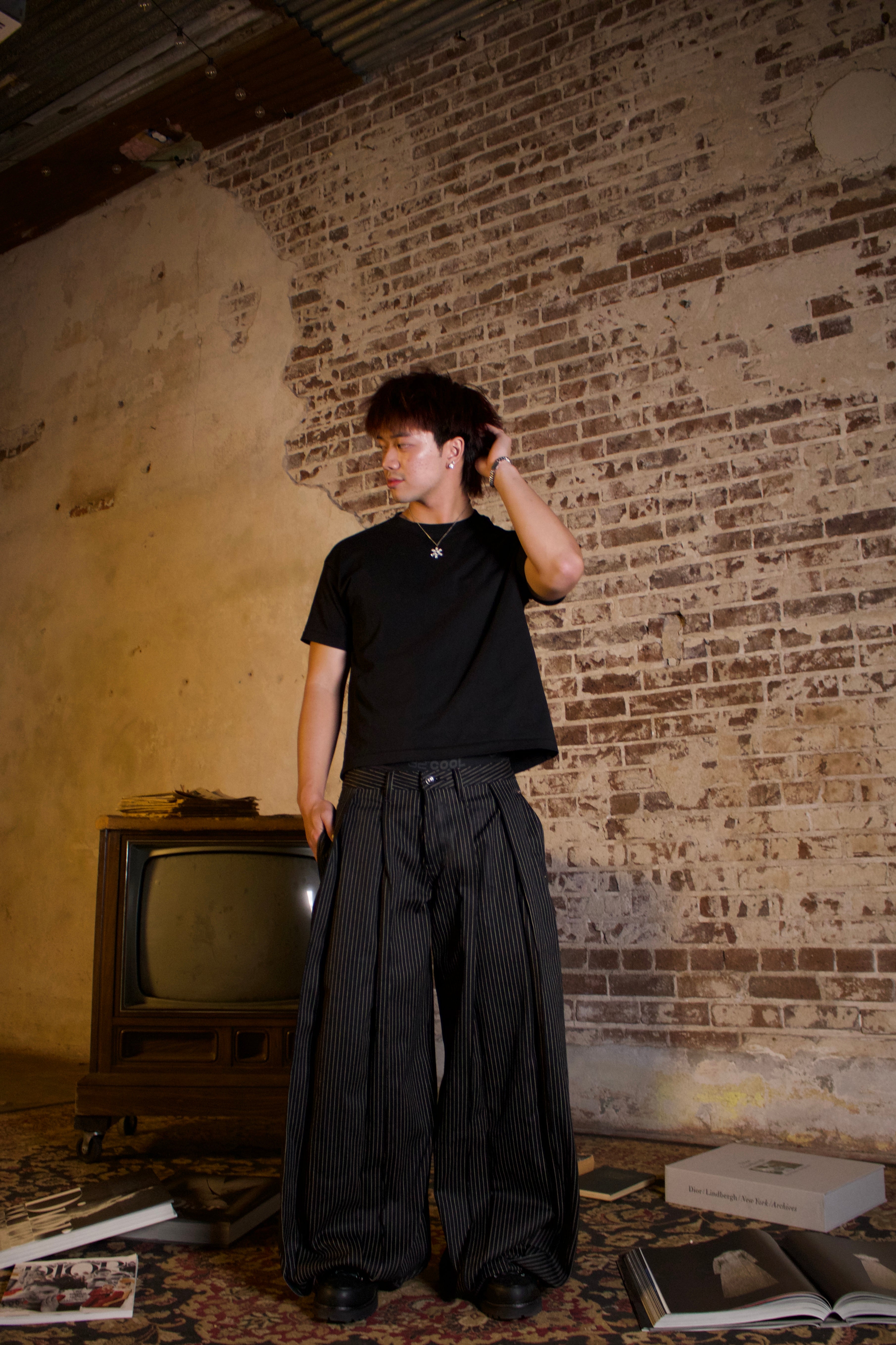 Cropped Single Stitch Tee