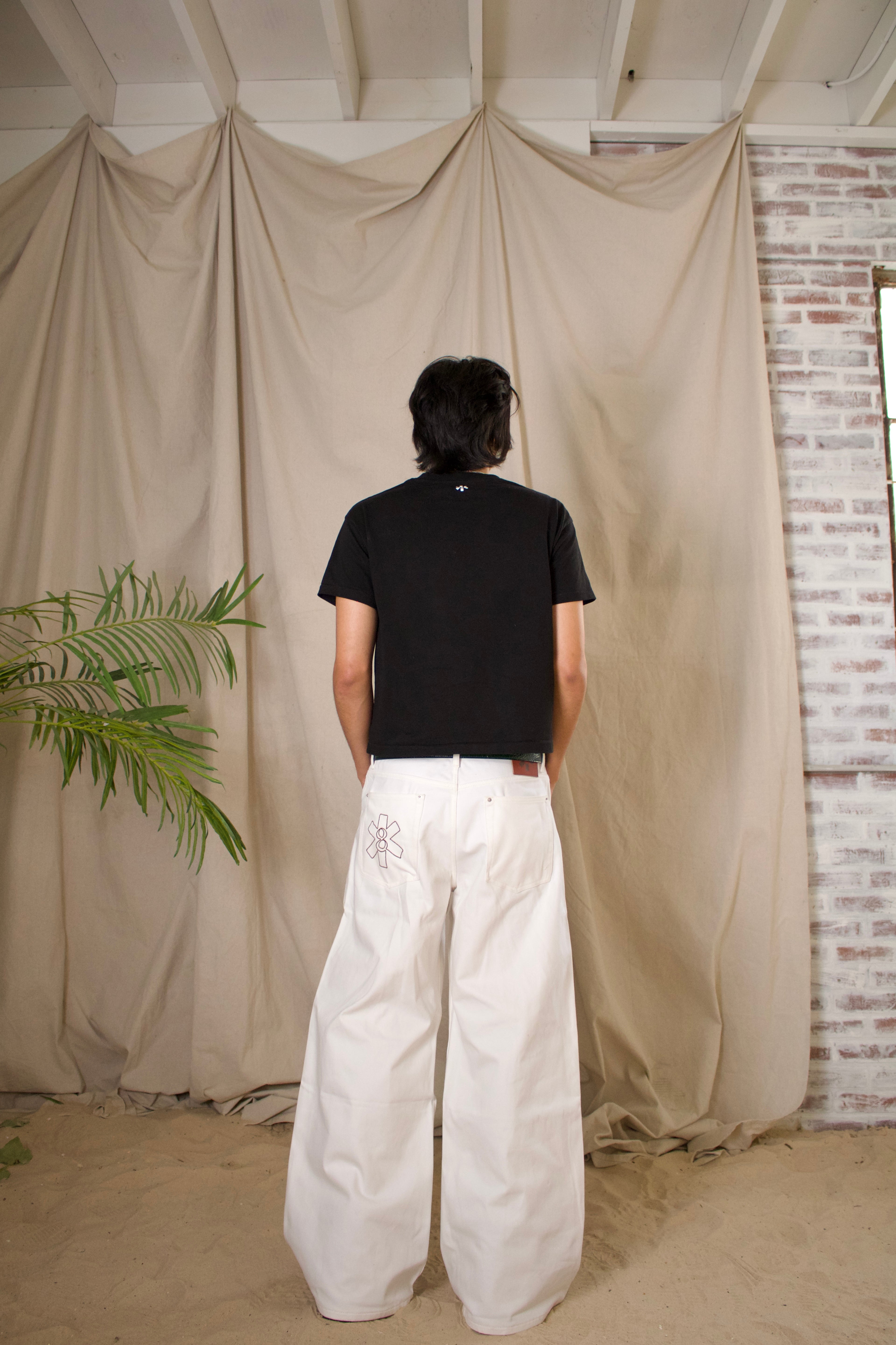 WHITE JAPANESE SELVEDGE DENIM