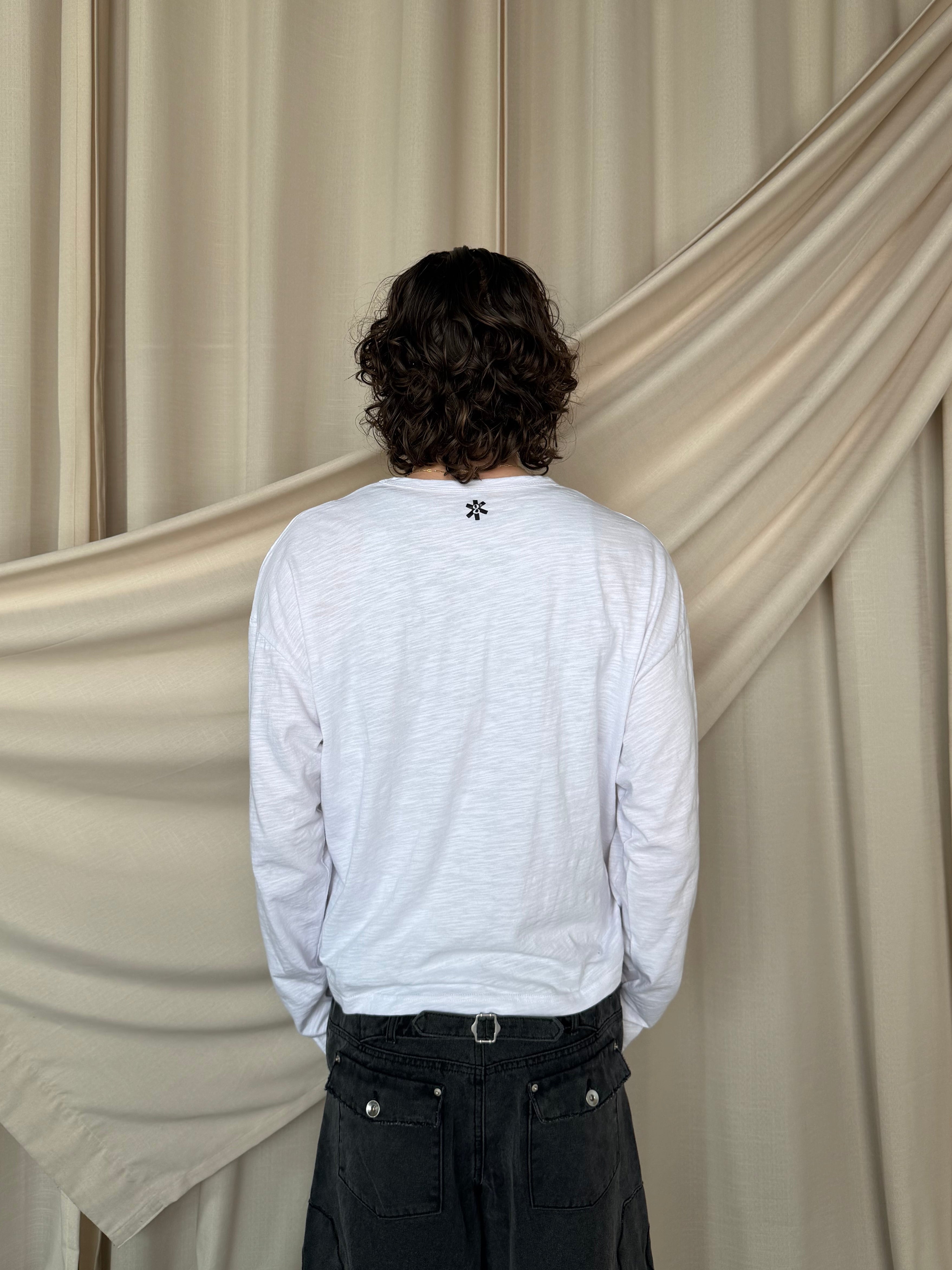 WHITE POCKET SLUB LONGSLEEVE